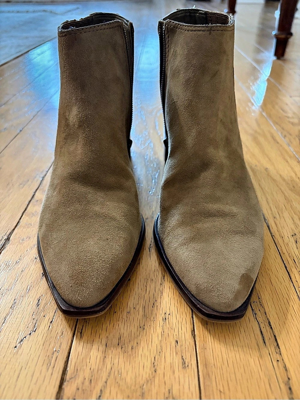 Vince Camuto Pertula Pointed Toe Ankle Bootie Brown- 9
